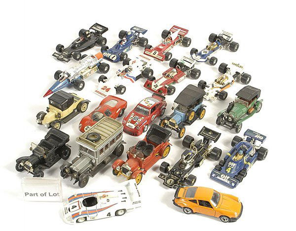 Corgi and Solido - A Mixed Group of Cars: Corgi and Solido a mixed group of Cars. To include Corgi Original Classics Le Mans Bentley, Rolls Royce Silver Ghost, Ford Model T, Corgi Formula 1 Cars to include Lotus 72 "John Players Special" Tyrr