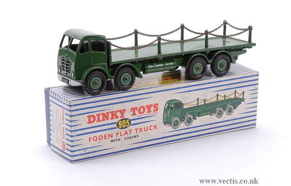 Dinky No.905 Foden Flat Truck with Chains
