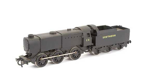 K's 0-6-0 SR black Q1 Class No.C5: OO Gauge Kitbuilt K's 0-6-0 SR black Q1 Class No.C5, condition Excellent.