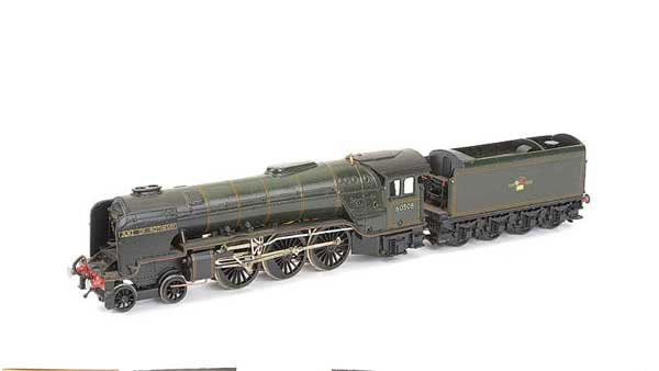 Kitbuilt 4-6-2 A2/1No.60508 "Duke of Rothesay": OO Gauge Kitbuilt 4-6-2 BR lined green Thompson Class A2/1No.60508 "Duke of Rothesay", condition Good Plus.