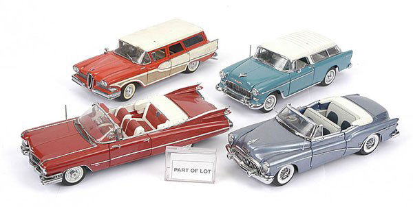 Danbury Mint - A Group of 4 x American Cars: Danbury Mint a group of 4 American Cars. Consisting of 1958 Edsel Bermuda Station Wagon - red and white, 1953 Buick Skylark Convertible - light metallic blue, 1955 Chevrolet Nomad - turquoise and ivor