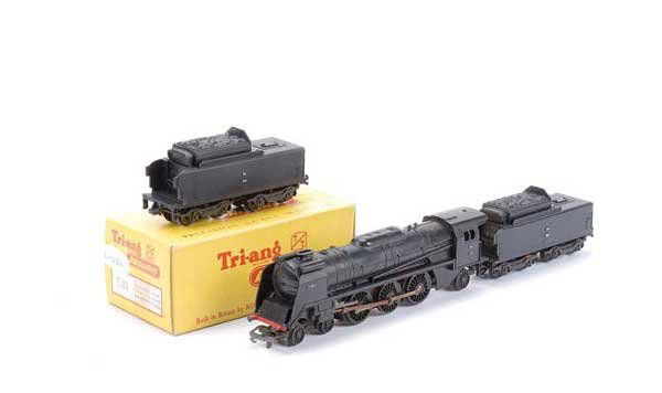 Triang T591/592 4-6-2 Continental Pacific Loco: Triang TT unboxed T591/592 4-6-2 black Continental Pacific Loco Class 231D and Tender No.1401, right side cab step broken and some discolouring to connecting rods, condition Good Plus to Excellent, th