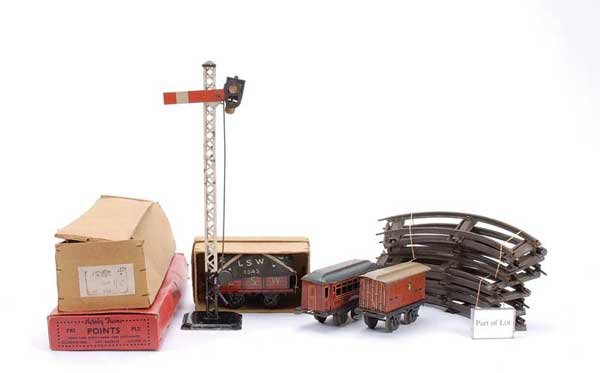 Bing & Other Gauge O and 1 Railway Accessories