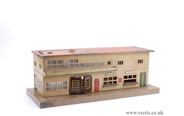 Marklin Tinplate O Gauge Station Building