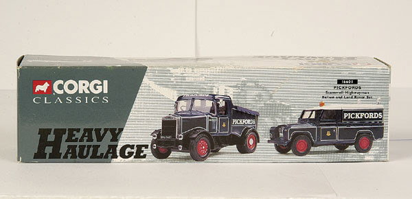 Corgi Classics No.166 "Pickfords" two-piece set