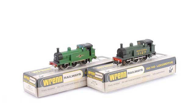 Wrenn - 2 x 0-6-0 R1 Class Tank Locos: Wrenn a pair of 0-6-0 R1 Class Tank Locos comprising W2207 (ins) Southern green livery No.1127, condition Excellent to Excellent Plus in Excellent to Excellent Plus box, W2206 BR Malachite green liver