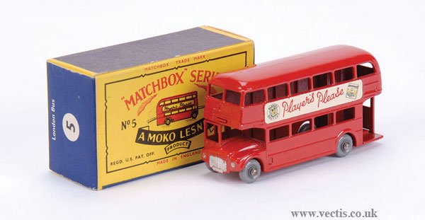Matchbox No.5c Routemaster Bus "Players Please"