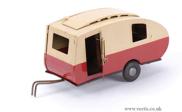 Triang Minic No.16M Post-war Caravan