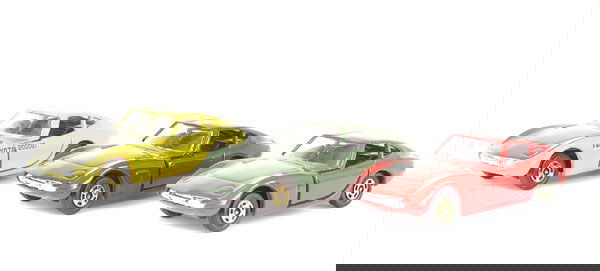 Tomica 3 x No.5 Toyota 2000GT: Tomica 3 x No.5 Toyota 2000GT - (1) bright red, black interior, gold wheels, (2) dark green, black interior, gold wheels, (3) yellow, olive green bonnet, black interior, gold wheels - Near Mint to Min