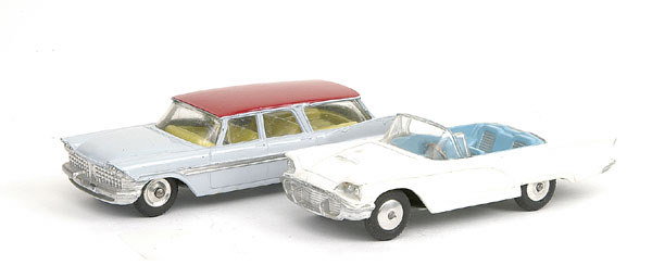 Corgi No.215 Ford Thunderbird Convertible
