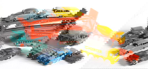 Group of Matchbox Regular Wheel & Major Packs: Matchbox Regular Wheel and Major Pack a mixed group of unboxed Cars and Commercials. To include No.25 Volkswagen - metallic blue with grey wheels, No.8 ford Mustang, No.34 VW Van, No.36 Austin A50, Ma