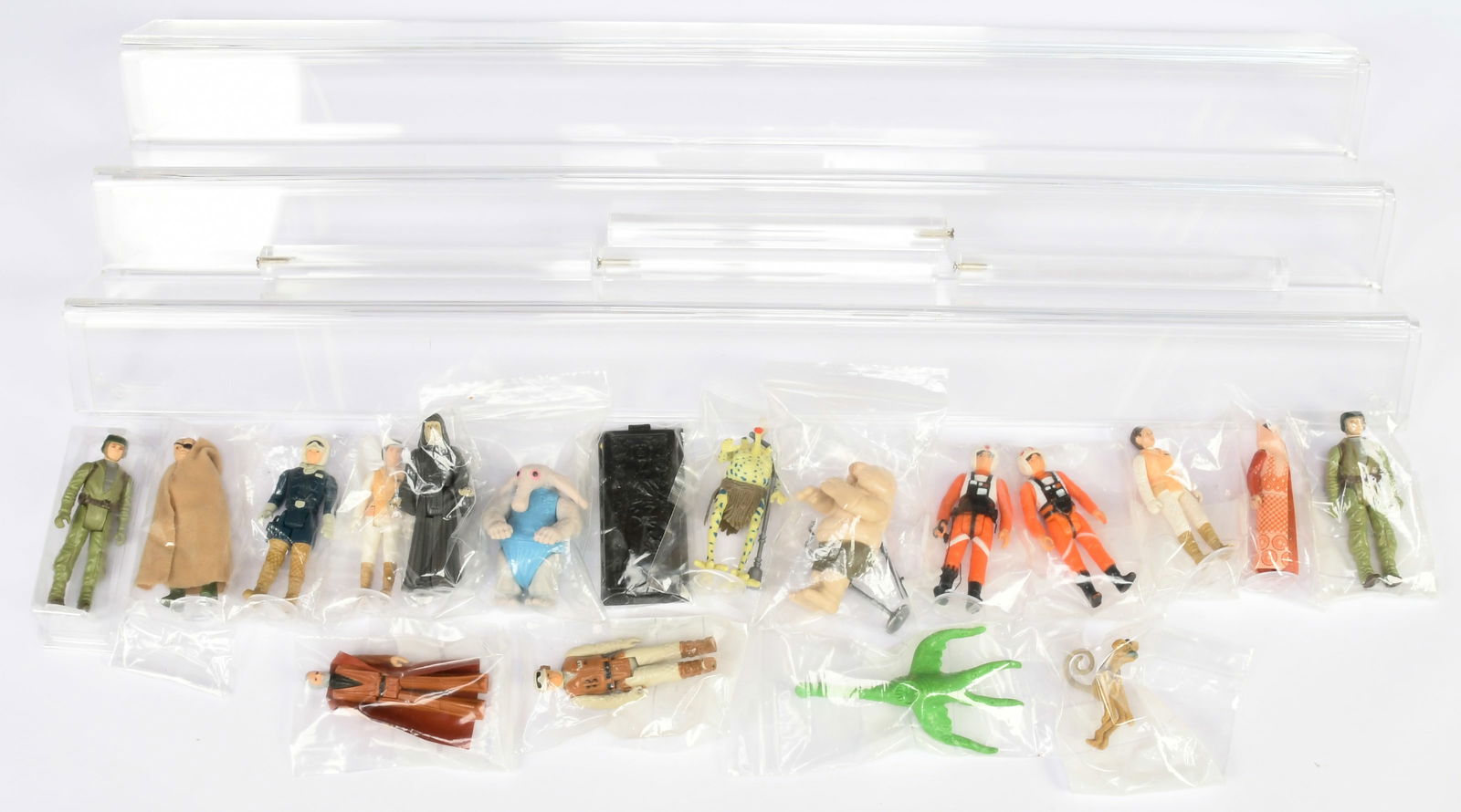 Kenner Star Wars vintage loose 3 3/4" figures x18 plus 2 x GW Acrylic long stands: Kenner Star Wars vintage loose 3 3/4" figures x18 plus 2 x GW Acrylic long stands, figures include Sy Snootles and the Rebo Band (Missing organ), Dianoga Trash Monster, Princess Leia, Han Solo (Hoth),