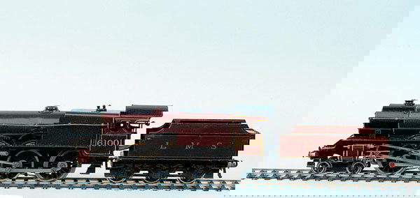 Bassett-Lowke 4-6-0 "Royal Scot" No.6100: Bassett-Lowke 4-6-0 Loco and Tender LMS maroon "Royal Scot" No.6100, Electric. Loco has been overpainted, lined and numbered. Complete with Fowler Tender with LMS lettering to tender sides. Fair to Go