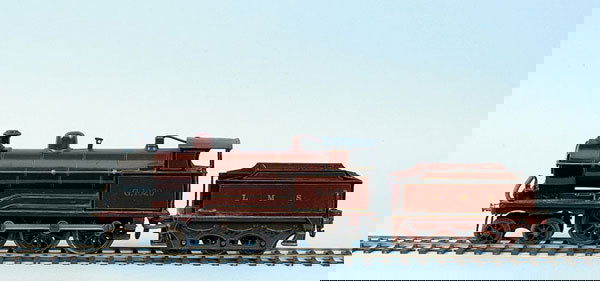 Marklin 4-6-0 "Experimental Class" No.G.1020: Marklin 4-6-0 Loco and Tender LMS maroon "Experimental Class" No.G.1020, Clockwork. Finished in Midland maroon and black with yellow lining and No.G.1020 to cab sides. The cab roof has been marked whe