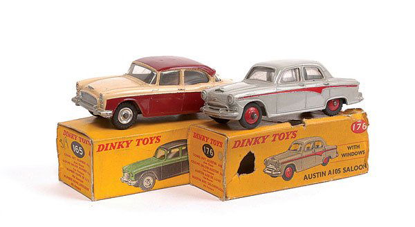 Dinky - A Pair of Cars: Dinky - a pair of Cars, (1) No.176 Austin A105 Saloon - light grey, red side flash and ridged hubs, (2) No.165 Humber Hawk - cream, maroon roof and sides - both models have easily removable period sti
