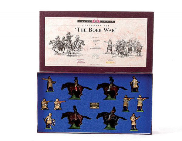 Britains - Centenary Set "The Boer War": Britains - Centenary set "The Boer War" - presentation set comprising 12 figures, Limited Edition of 1500 - Mint in presentation box with illustrated lid and outer cardboard carton.
