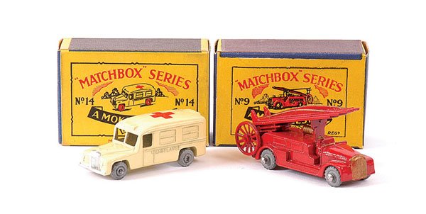 Matchbox No.9a Dennis Fire Escape: Matchbox Regular Wheels - (1) No.9a Dennis Fire Escape - gold trim, metal wheels - Near Mint in Near Mint to Mint Moko box, (2) No.14a Daimler Ambulance - cream, red roof cross, metal wheels - Near Mi