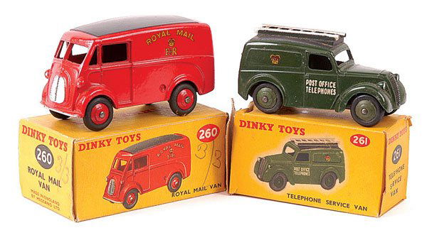 Dinky - A Pair of Post Office Vans: Dinky - a pair of Post Office Vans, (1) No.260 Royal Mail Van - red, black roof, (2) No.261 Telephone Service - green, with silver ladder - Near Mint in Fair to Good card boxes. (2)