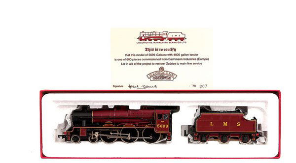Bachmann 31-150A 4-6-0 No.5699 "Galatea": Bachmann (Limited Edition) 31-150A 4-6-0 LMS lined maroon Jubilee Class Loco No.5699 "Galatea", complete with certificate No.207 of 600 produced for Loco Marketing Services Ltd., also included etched
