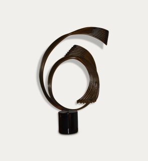 Curtis Jere sculpture: Curved brass rods on a marble plinth c,1965 80cmx16cmx56cm