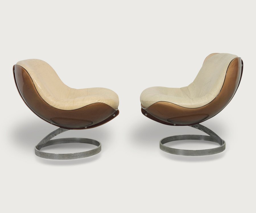 Pair of Boris Tabacoff Chairs.: Pair of Sphere lounge chairs designed by Boris Tabacoff for Mobilier Modulaire Moderne, France. Semi-spherical shell in smoked plexiglass on a chromed steel base. Height:63cm Width: 67cm