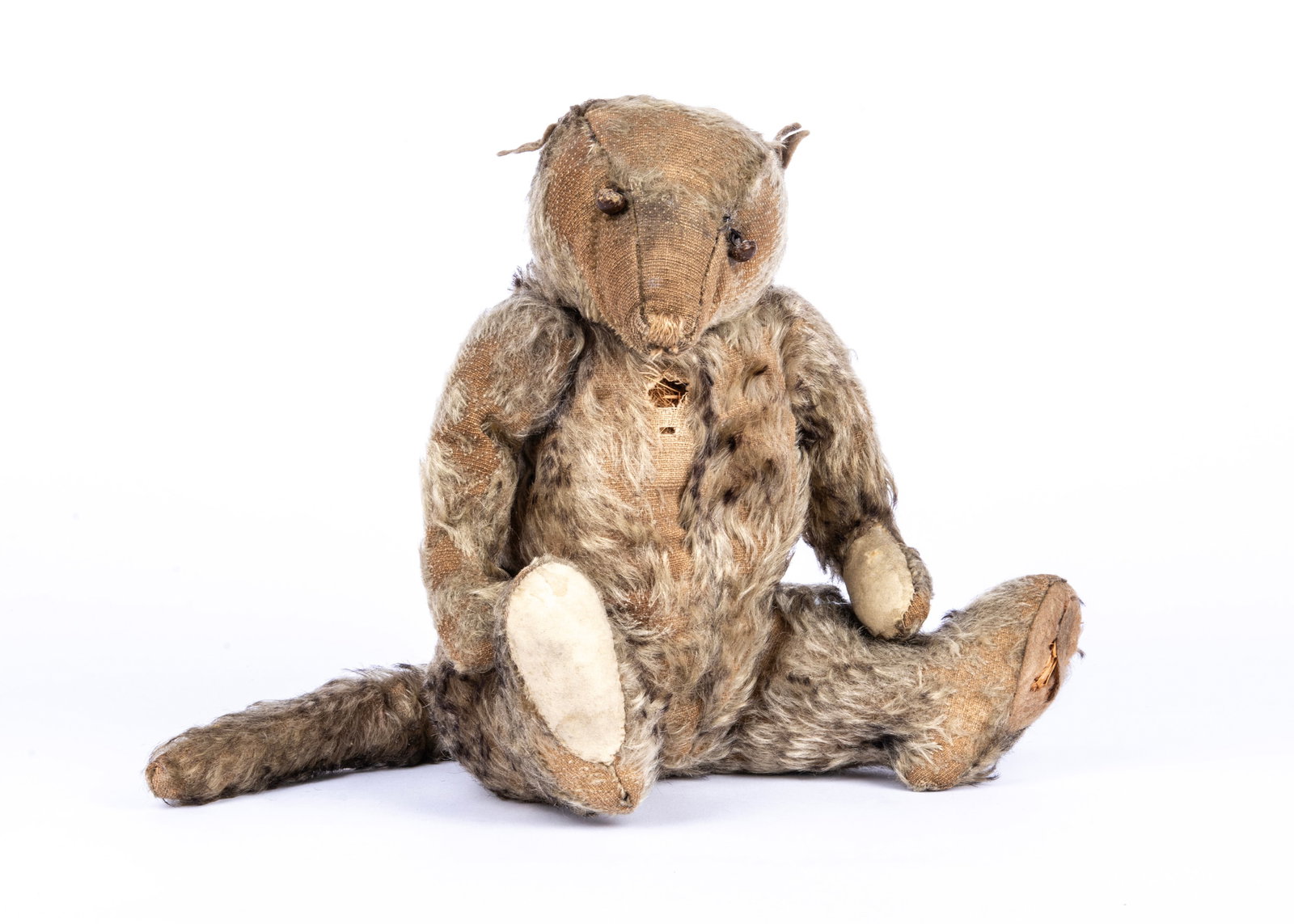 A rare German Billy Possum opossum, 1909: A rare German Billy Possum opossum, 1909 with black tipped blonde mohair, replace brown boot button eyes, pronounced muzzle, pink stitched nose and mouth, light brown felt ears, swivel head, jointed l