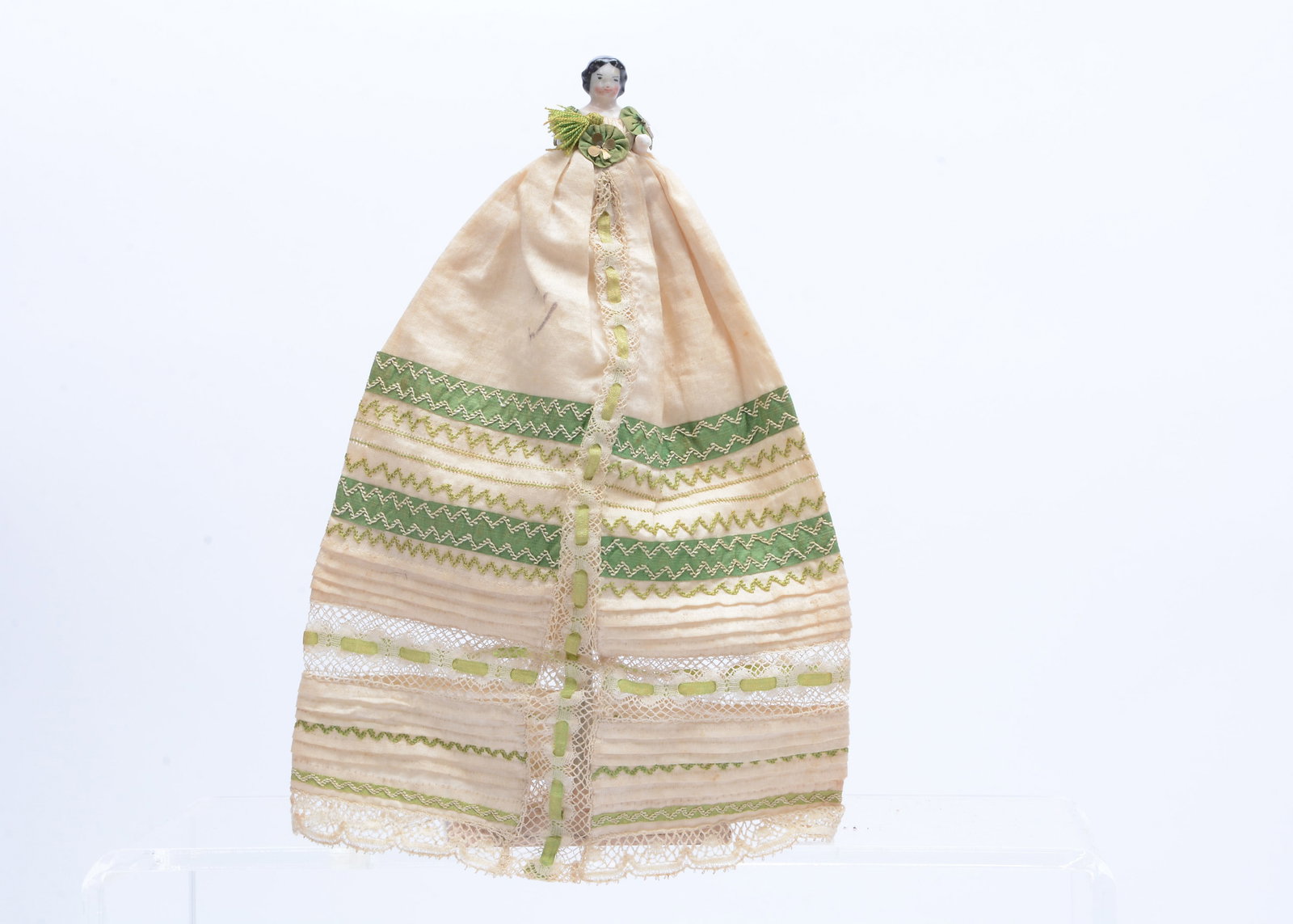 A 19th century dolls’ house china Frozen Charlotte in sewing sampler robe, (1 of 1)