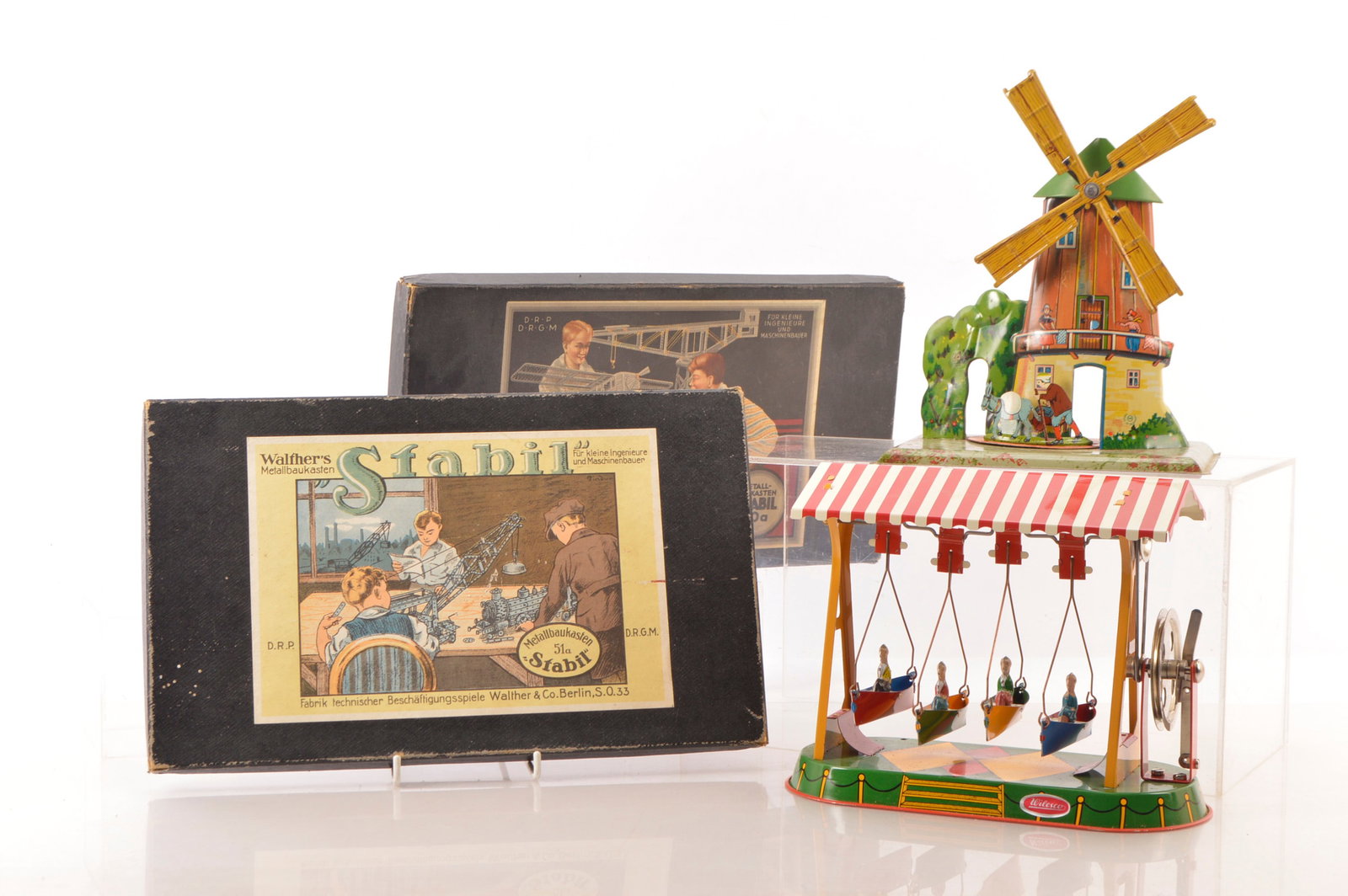 Later model steam-powered Toys and 'Stabil' construction sets (6), (1 of 2)