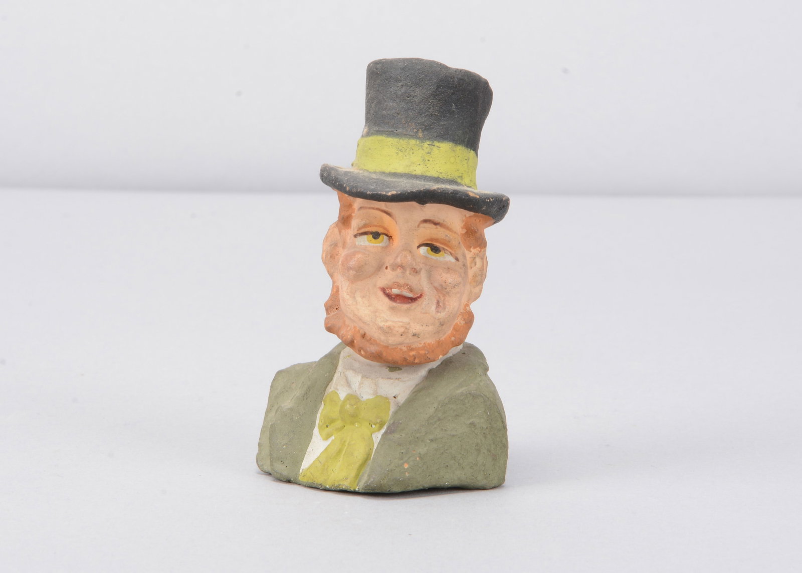 A late 19th century Thüringen Irishman candy or sweet container, (1 of 6)