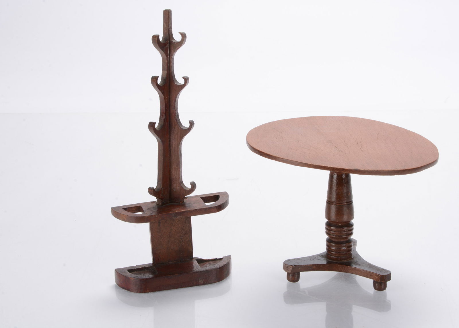 Two 19th century English wooden dolls’ house furniture, (1 of 1)