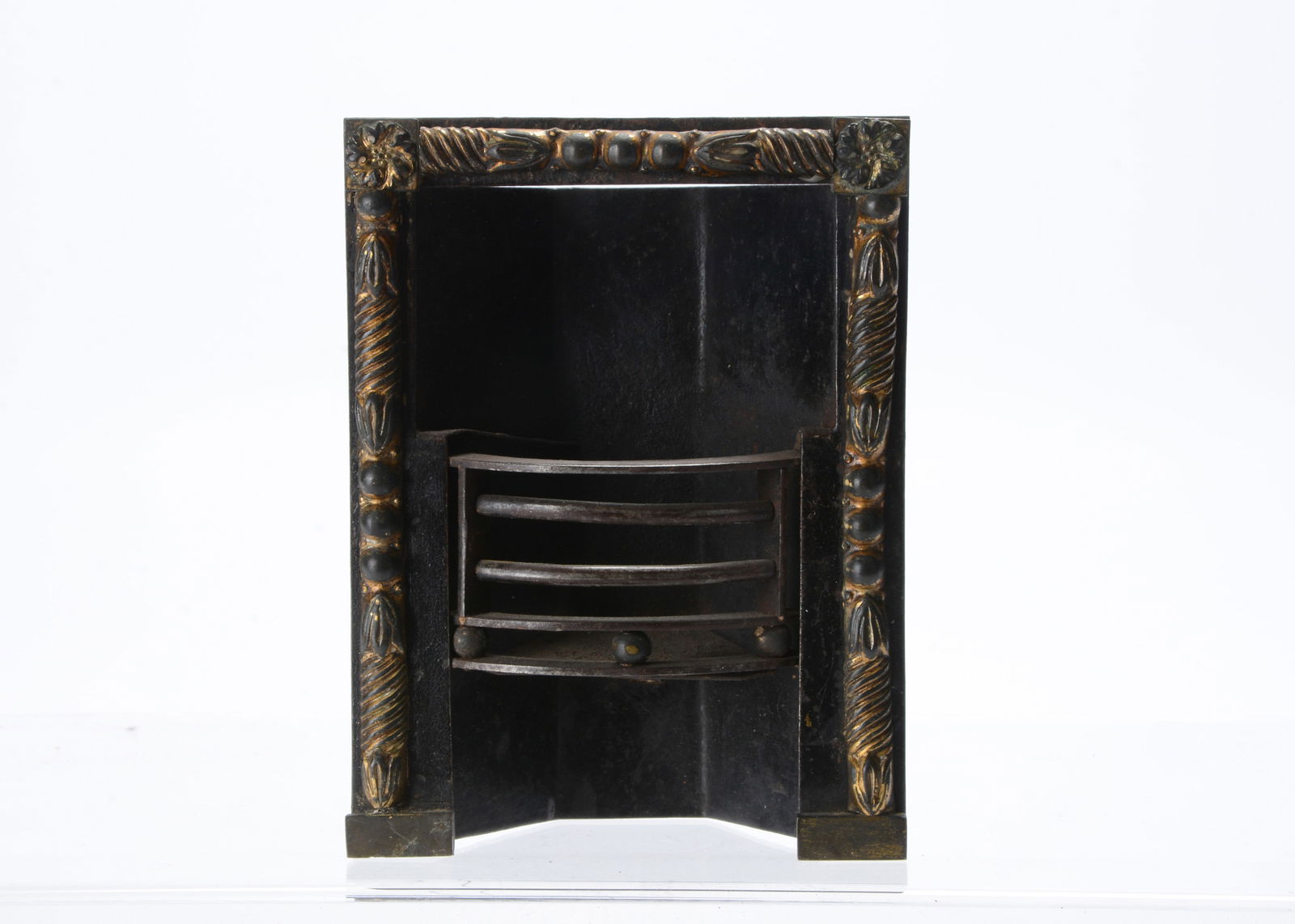 A early 19th century dolls’ house fireplace, (1 of 1)