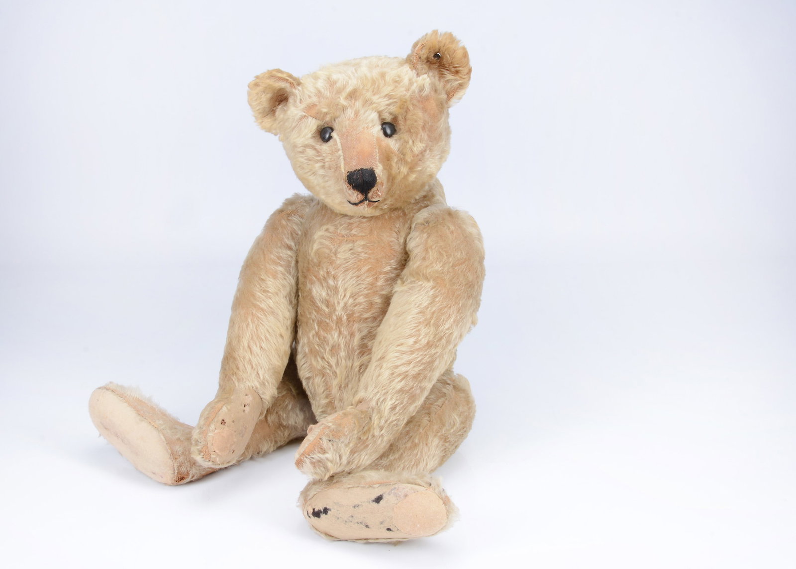A large early Steiff teddy bear, circa 1910, (1 of 10)