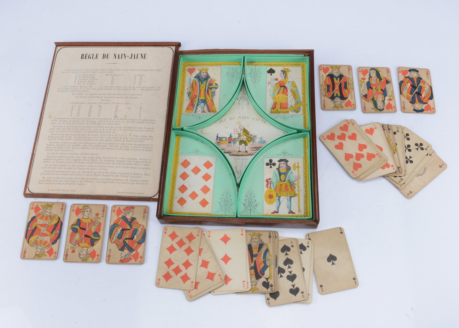 An 19th century A Lion Fils (Paris) Jeu du Nain Jaune (Game of the Yellow Dwarf), (1 of 2)