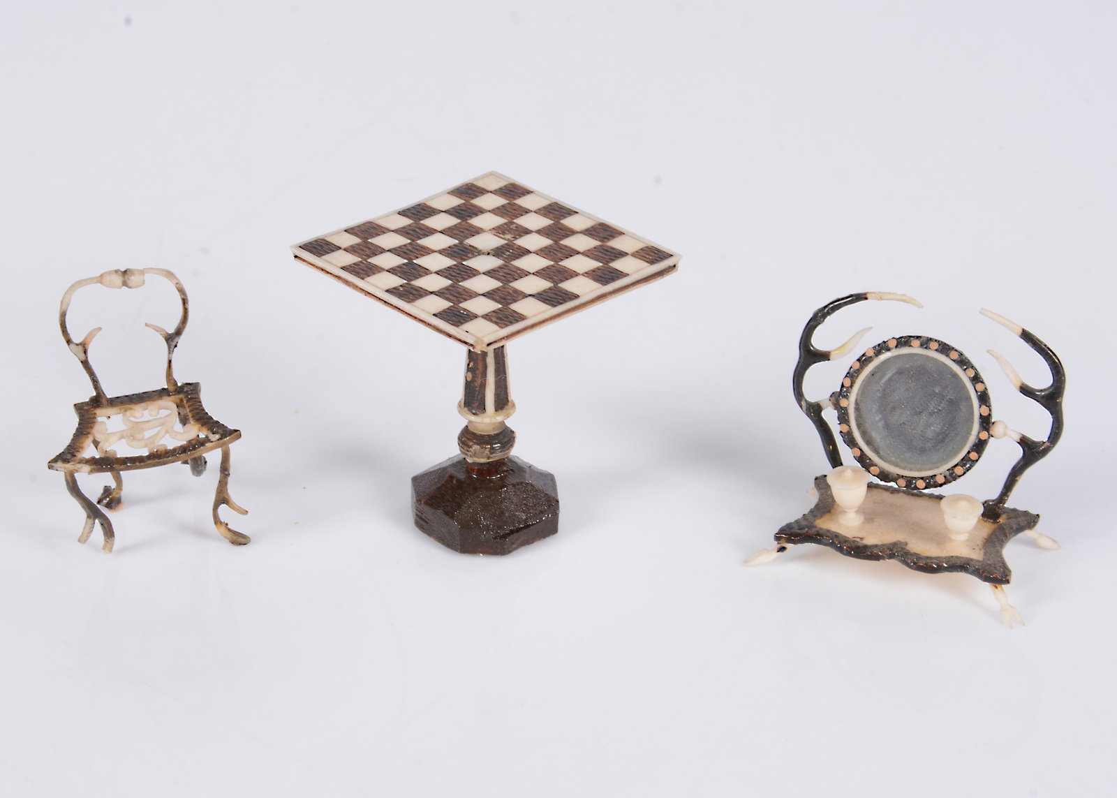 19th century bone ‘antler’ dolls’ house items, (1 of 1)