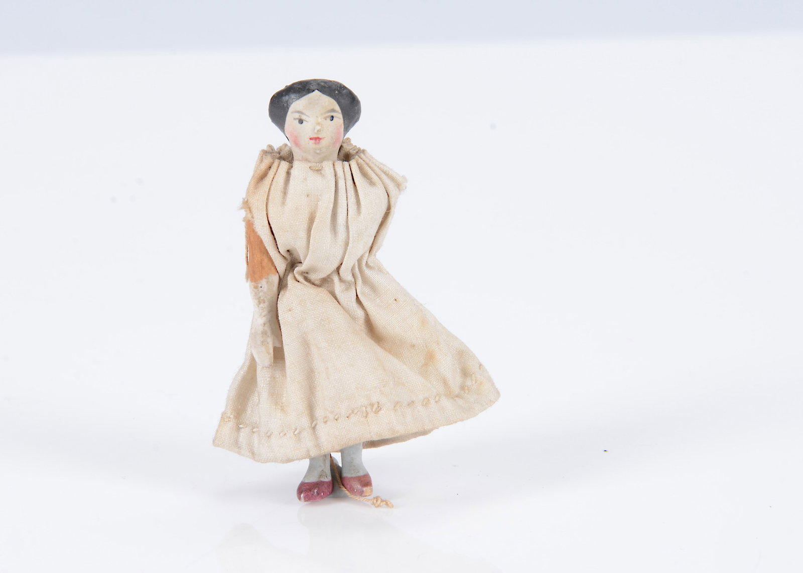 An 19th century German ‘alien head’ small dolls’ house doll, (1 of 1)