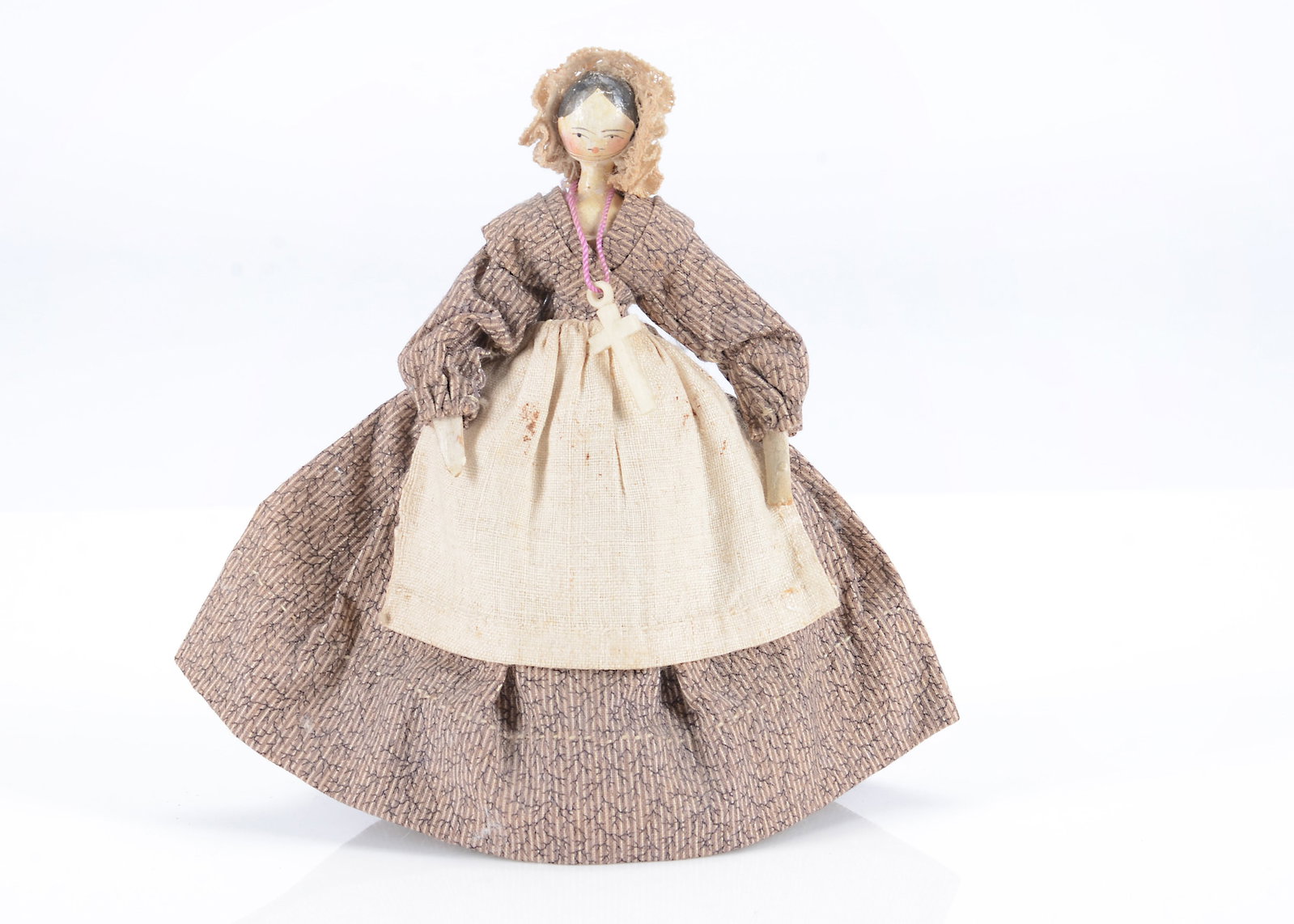An 19th century Grodnertal carved wooden dolls’ house doll, (1 of 1)