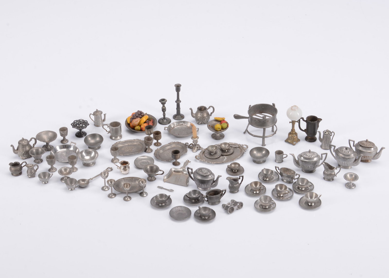German dolls’ house pewter ware, (1 of 1)