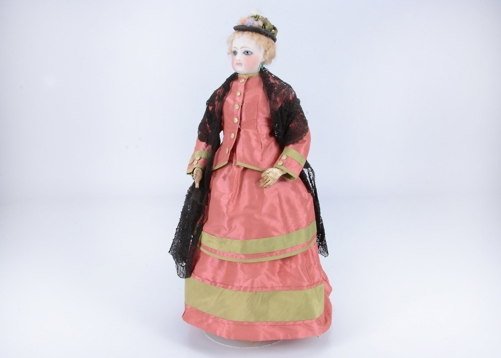 An 19th century Jumeau swivel head fashion doll, (1 of 2)