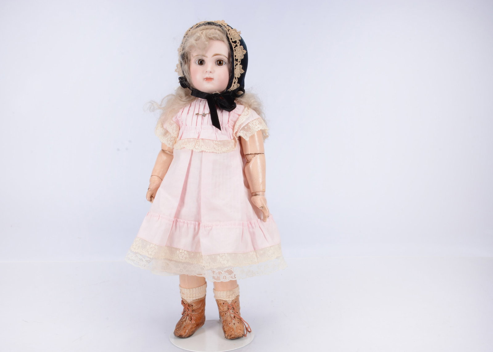 A Tete Jumeau bebe size No.8, (1 of 2)
