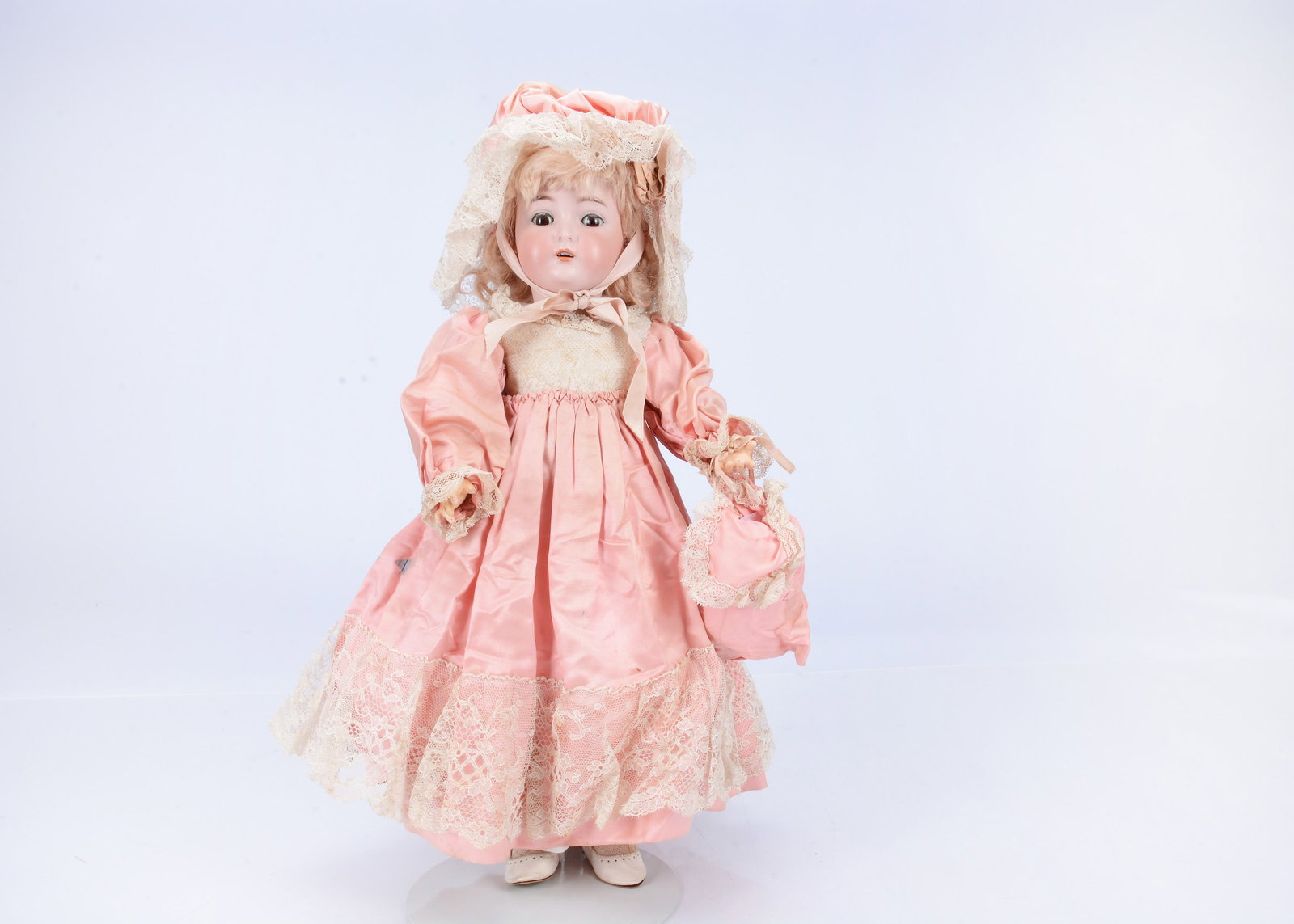 A Simon & Haling for Kammer & Reinhardt child doll, (1 of 2)
