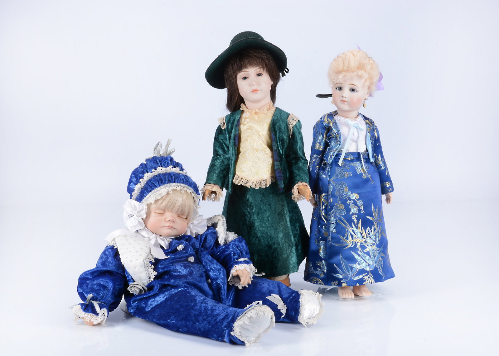 Three bisque headed artisit dolls, (1 of 1)