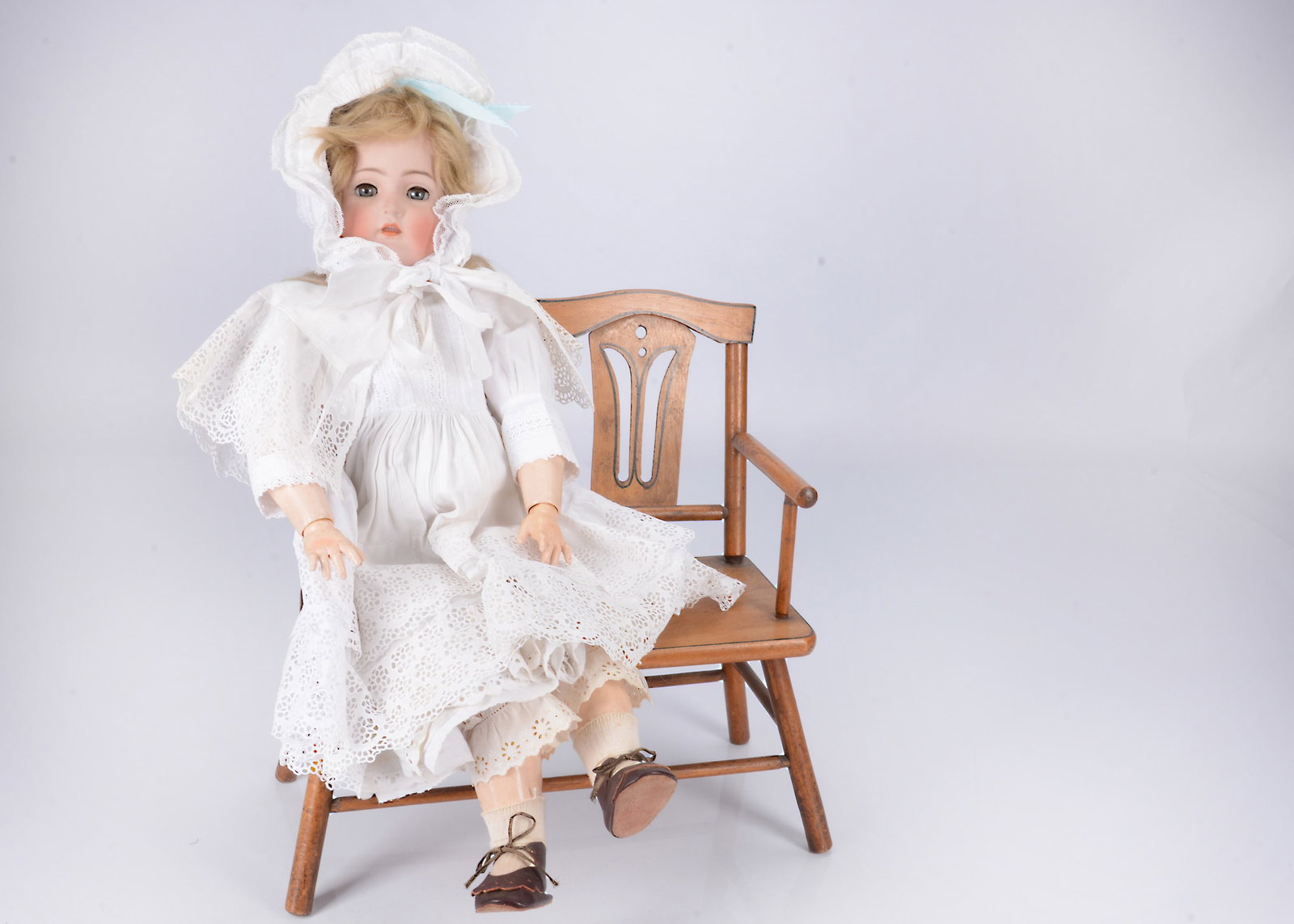 A Simon & Halbig for Kammer & Reinhardt 403 bisque headed child doll, (1 of 2)