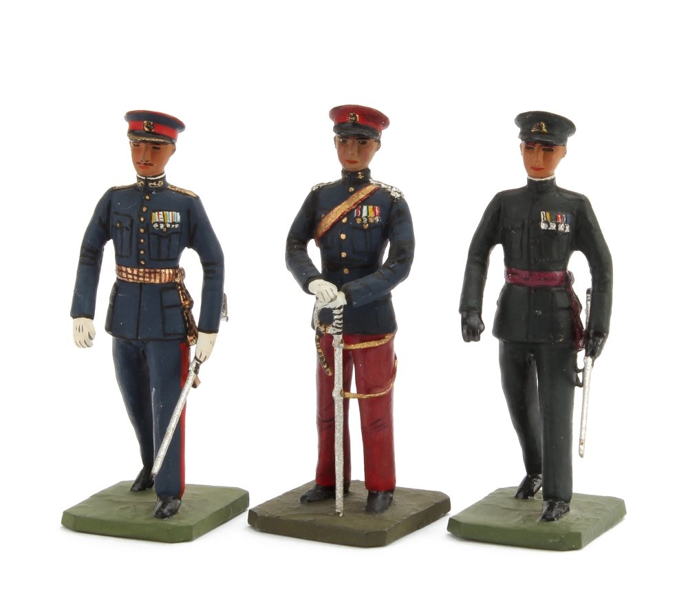 Greenwood & Ball British Army figures in Dress uniform,: Greenwood & Ball British Army figures in Dress uniform, VG, in generic G & B box (3)
