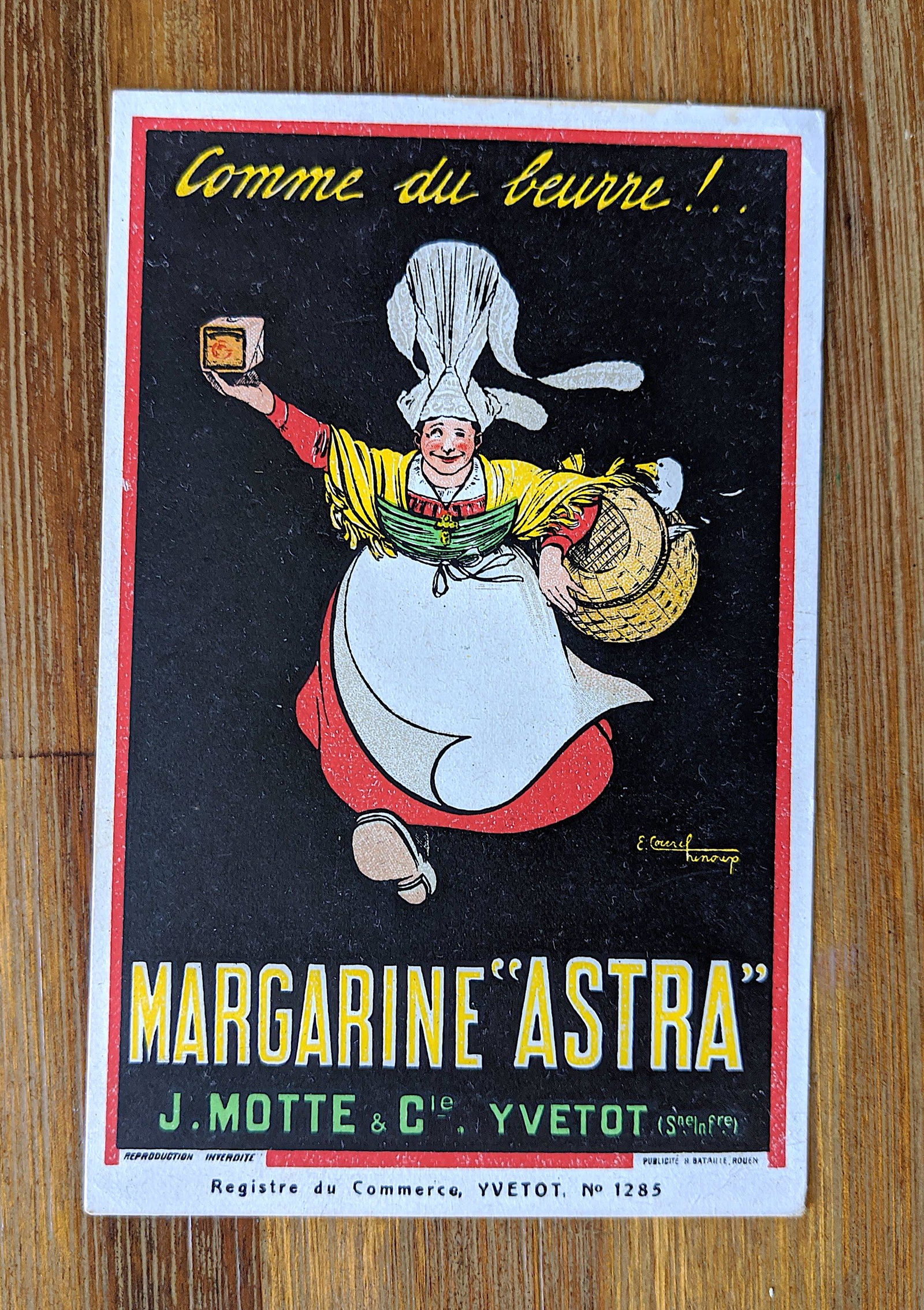 Antique / Vintage Advertising Postcard: Antique / Vintage postcard from the epoch. The regular size of a postcard is approximately 3 1/2 inch x 5 1/2 inch or 9 cm x 14 cm (small variance can occur). This lot is located in Boca Raton, Fl. So