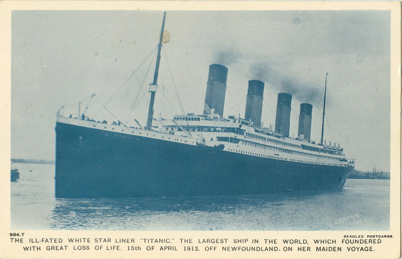 Vintage Postcard Titanic White Star Liner: The dimensions are Approx. 3.5"x 5.5". This lot is located in Boca Raton, Fl and its shipment will be made directly by Artelisted. Shipping insurance is the responsibility of the buyer. Ask us if you