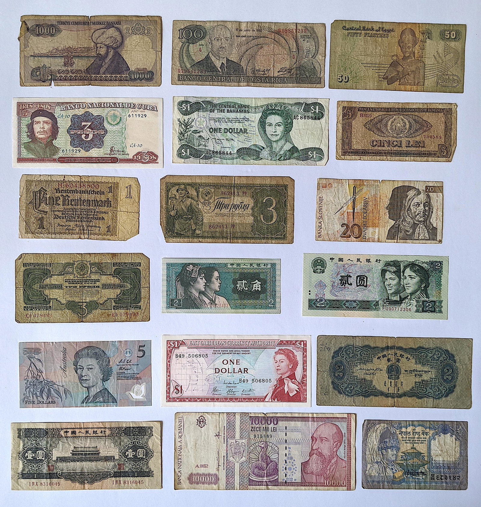 Vintage Lot of 18 Foreign World Currency: This lot is located in Boca Raton, Fl and its shipment will be made directly by Artelisted. Shipping insurance is the responsibility of the buyer. Ask us if you want to add insurance cost. Note that i
