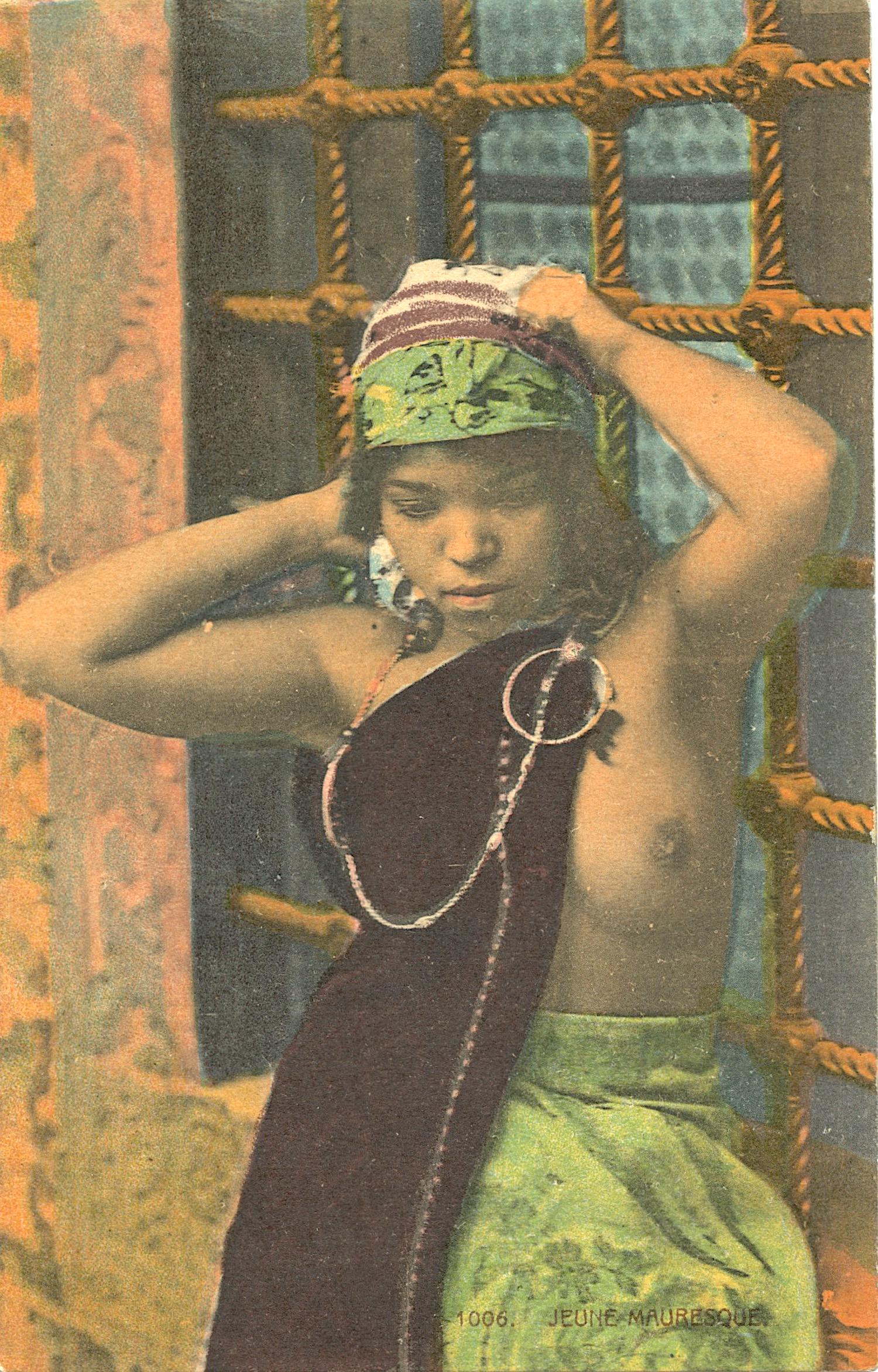 Antique / Vintage Mauresque Female Postcard 1900s - (1 of 2)