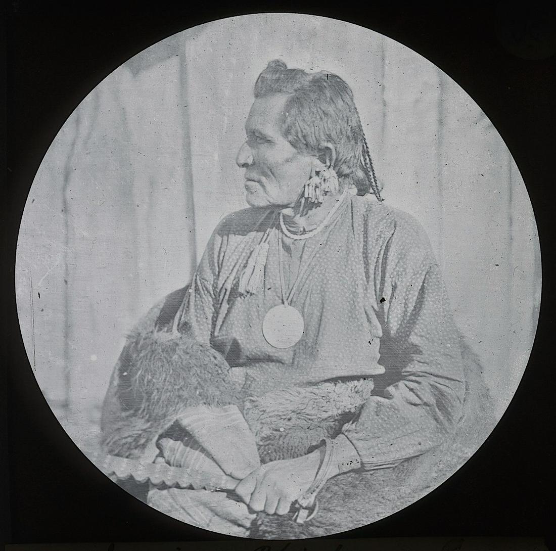 Rare Lantern Glass Photograph Indian Chief, 19th C. (1 of 2)