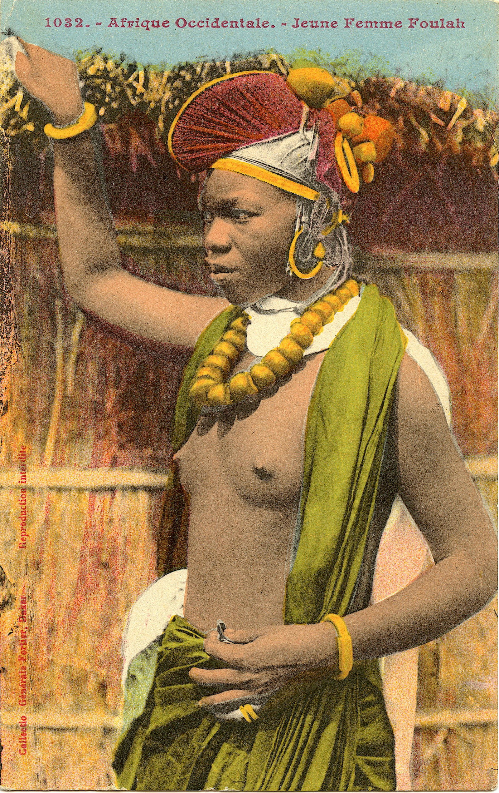Antique African Female Nude Postcard: The dimensions of an antique / vintage postcard are Approx. 5.5" x 3.5" (small variances can occur). This lot is located in Boca Raton, Fl and its shipment will be made directly by Artelisted. Shippin
