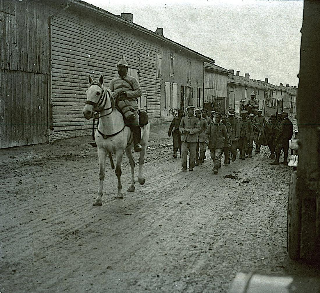 Antique Very Rare  Glass Stereo Plate Negative Military (1 of 3)